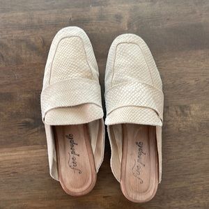 Free people mules size 8